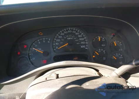 2004 Chevrolet Silverado 1500 Ls z USA, uszkodzony, nr VIN 2GCEC19V941292372